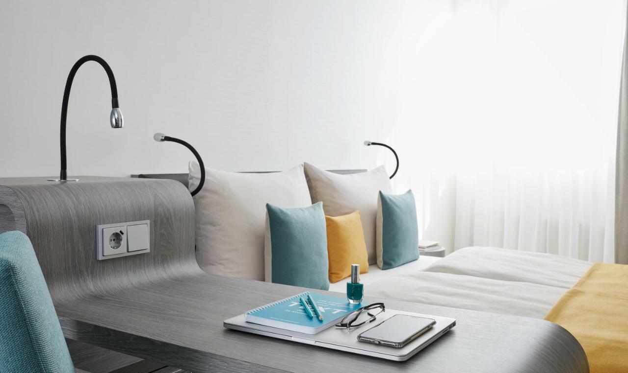Double Apartment Long